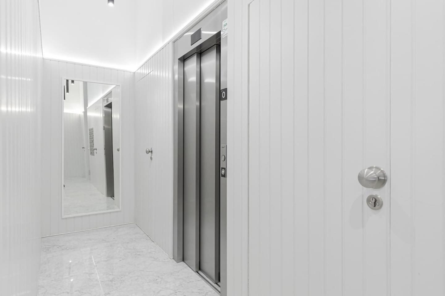 Mondrian New Ac Design Lovers Near La Concha San Sebastián Zewnętrze zdjęcie